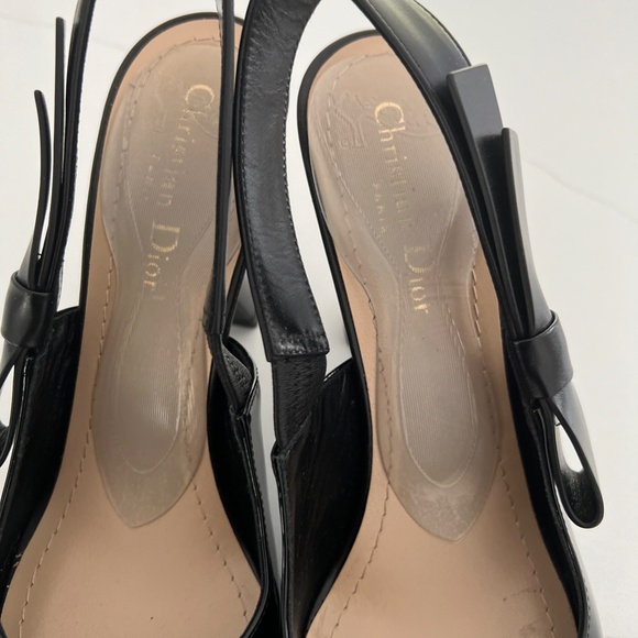 Christian DIOR Black Patent Leather Comma Pointed Toe Sweet D Slingback Heels - Picture 5 of 13